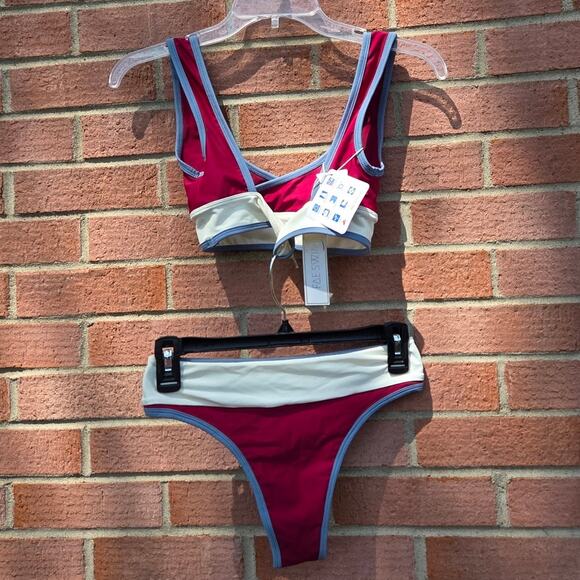 FAE Swim Malu top and Zeila Bikini bottoms in 'Trio' Size Small Medium 2017 - Picture 8 of 12